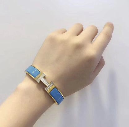 ¡®Aura Jewels¡¯H CLOUD BLUE BRACELET GOLD DIAMOND
