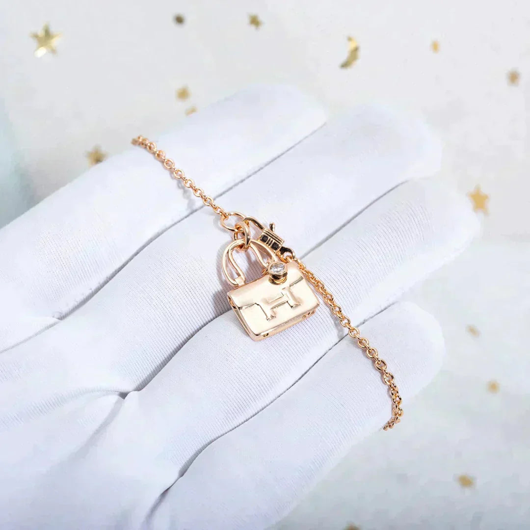 ¡®Aura Jewels¡¯AMULETTE PEDANT ROSE GOLD NECKLACE
