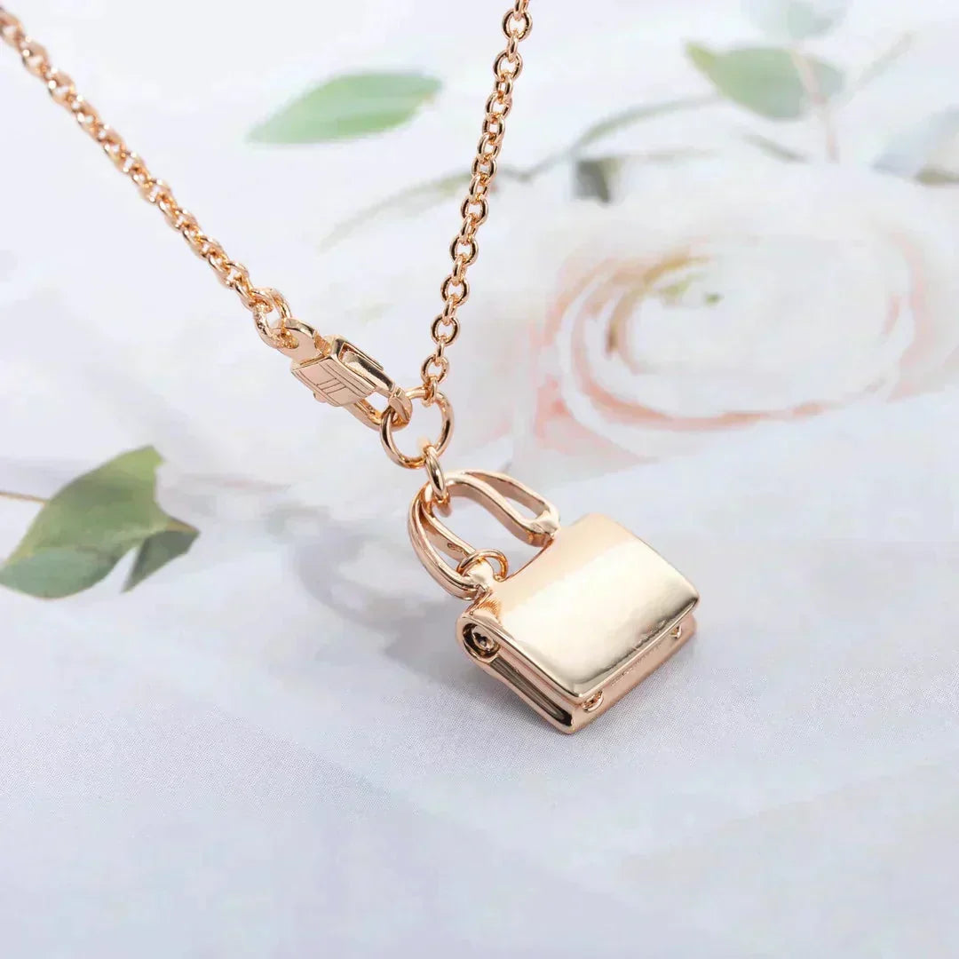 ¡®Aura Jewels¡¯AMULETTE PEDANT ROSE GOLD NECKLACE
