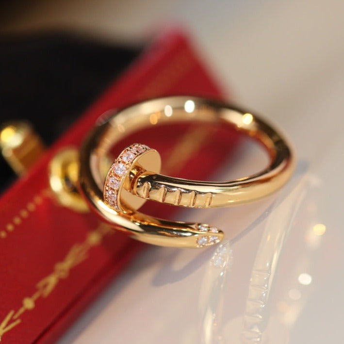 [Aura Jewels]Size 7 ring with real gold and diamonds