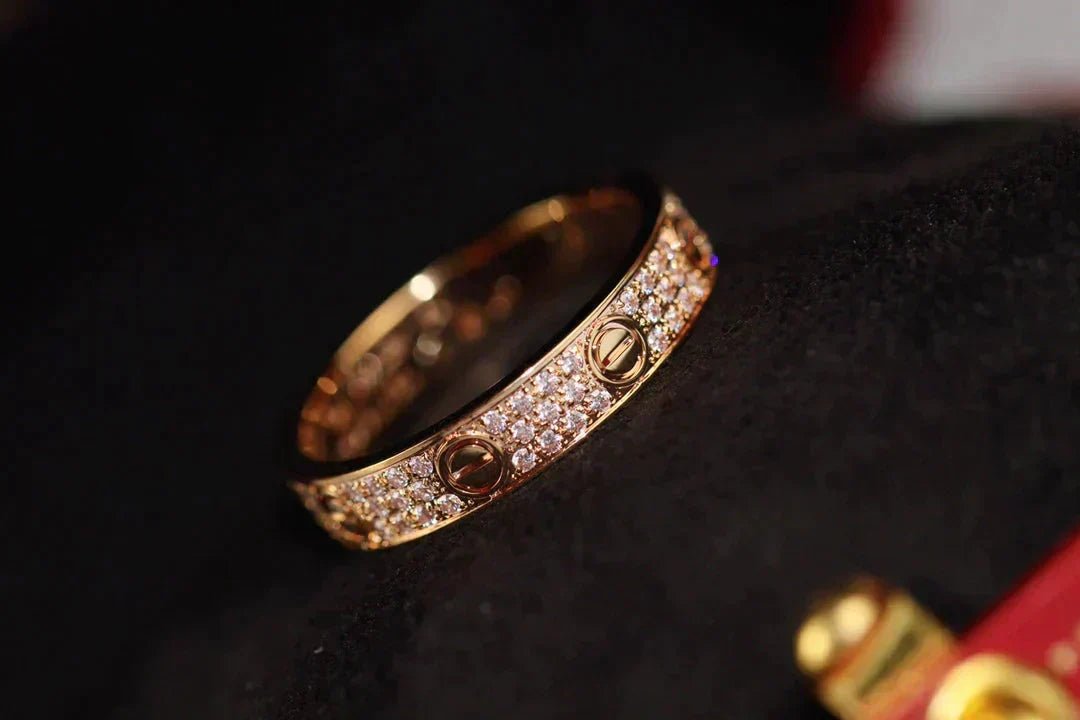¡®Aura Jewels¡¯LOVE RING 3.6MM DIAMOND PAVED
