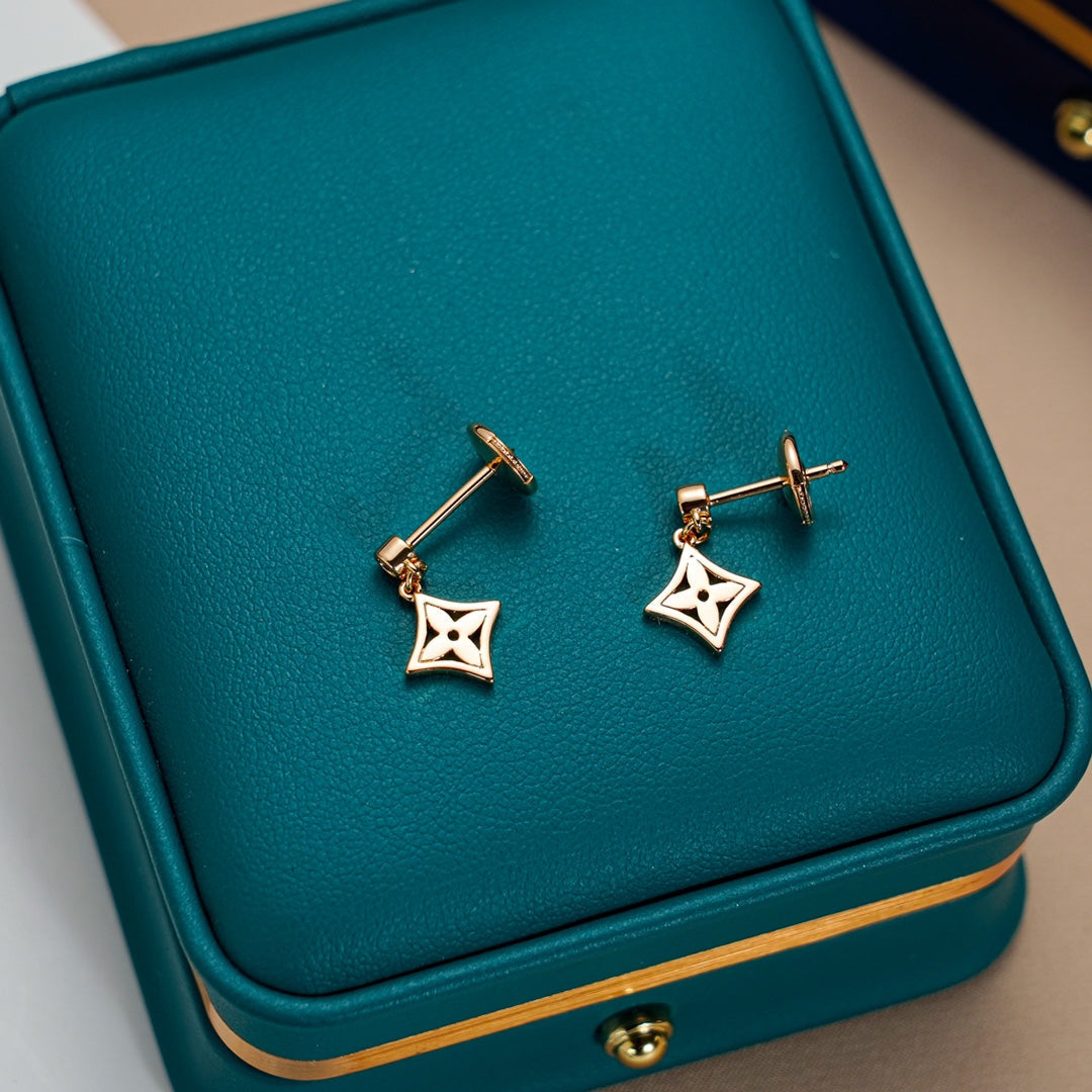 ¡®Aura Jewels¡¯STAR EARRINGS GOLD