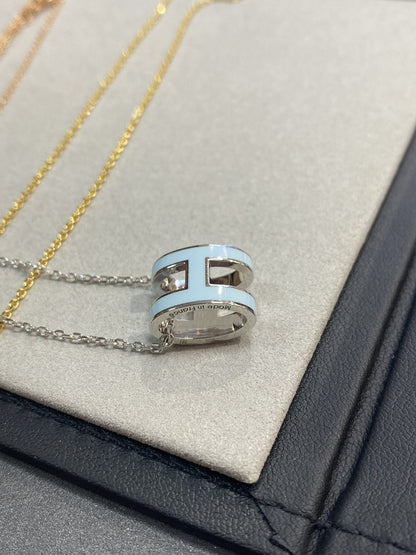 ¡®Aura Jewels¡¯POP H LIGHT BLUE NECKLACE
