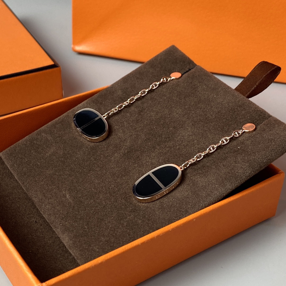 ¡®Aura Jewels¡¯CHAINE VERSO BLACK CERAMIC EARRINGS