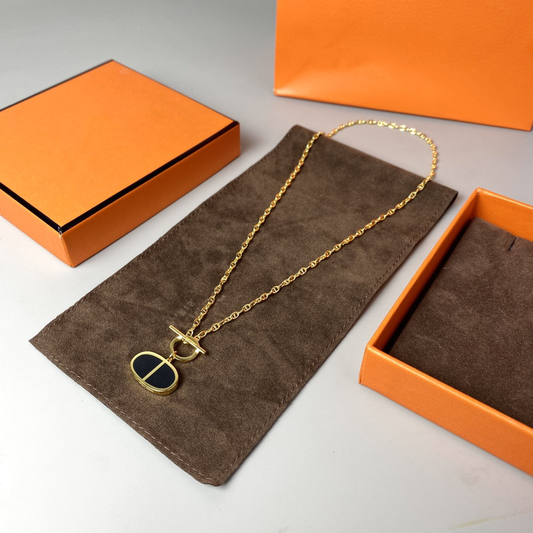 ¡®Aura Jewels¡¯CHAINE VERSO BLACK CERAMIC NECKLACE