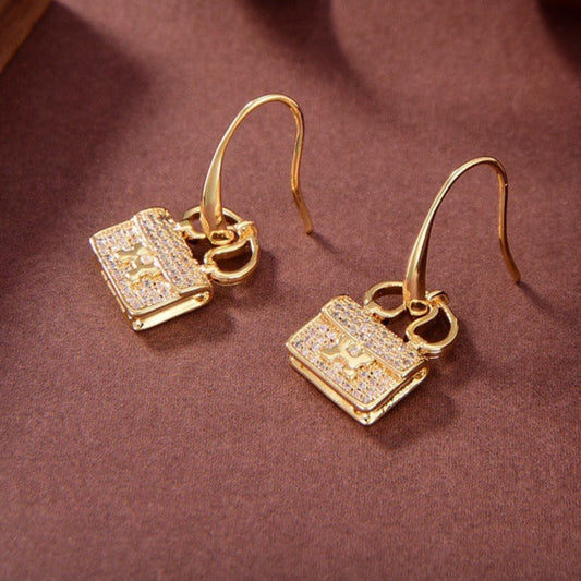 ¡®Aura Jewels¡¯KELLY DIAMOND EARRINGS
