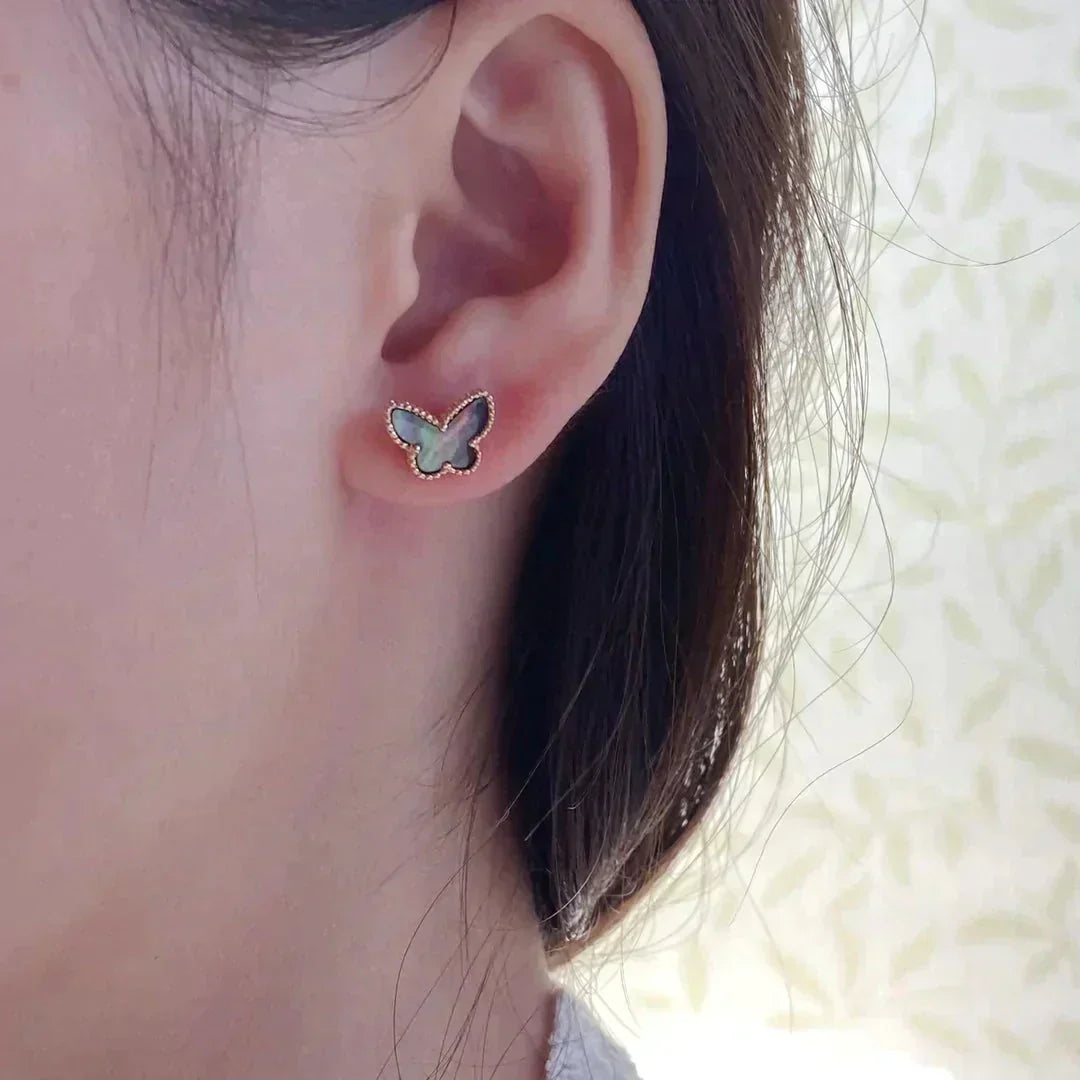 ¡®Aura Jewels¡¯BUTTERFLY DARK MOP  EARRINGS