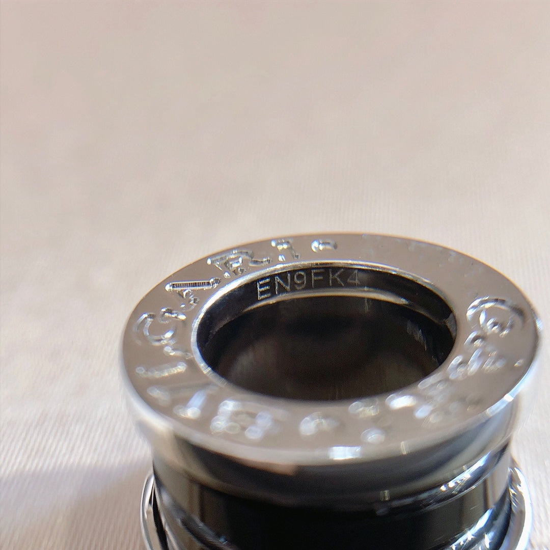 [Aura Jewels]ZERO 1 BLACK CERAMIC SILVER NECKLACE