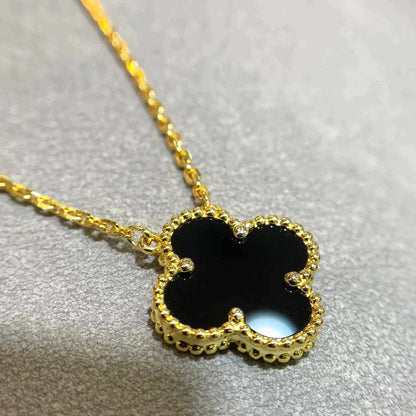 ¡®Aura Jewels¡¯CLOVER 15MM BLACK ONYX SINGLE FLOWER NECKLACE