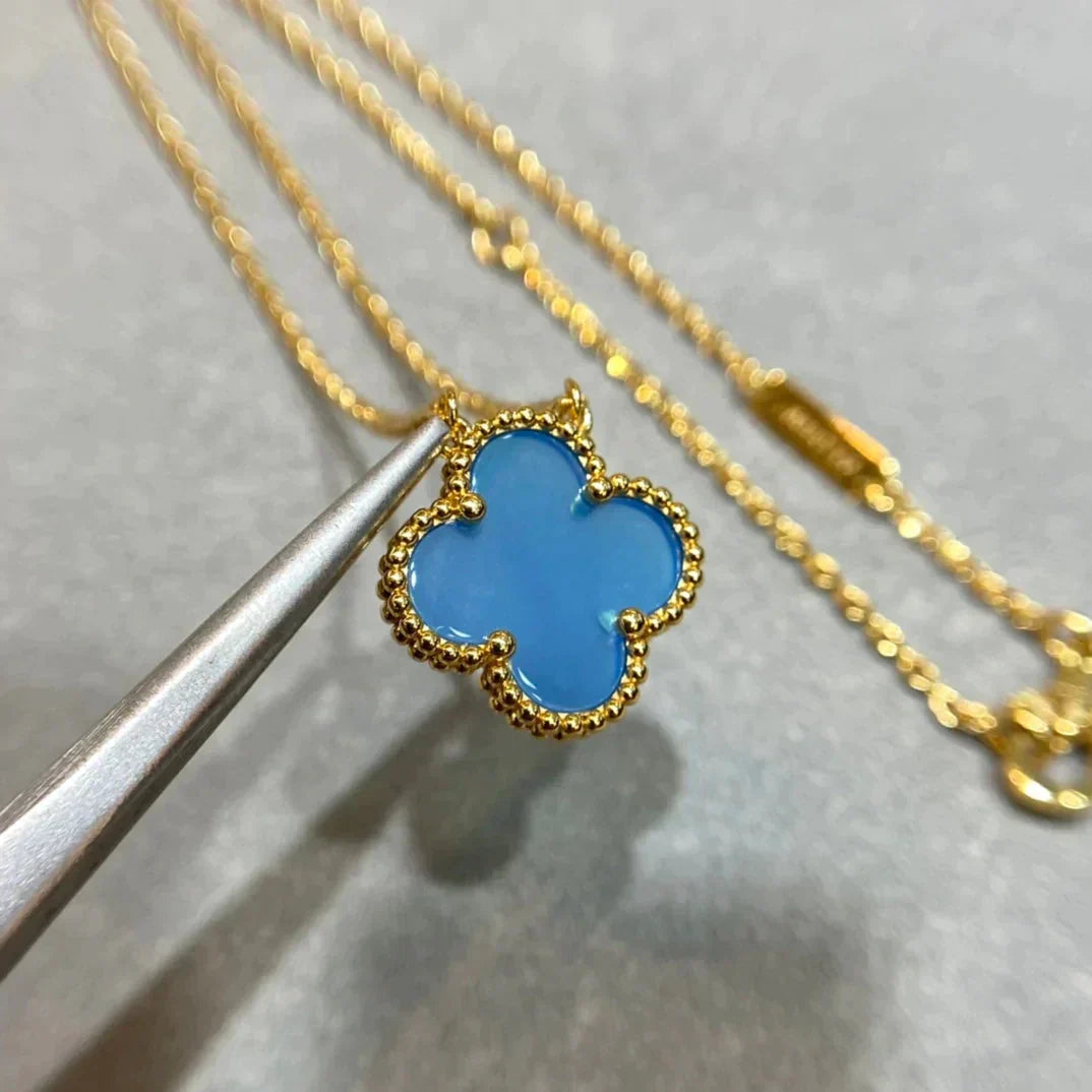 ¡®Aura Jewels¡¯CLOVER 15MM BLUE AGATE NECKLACE