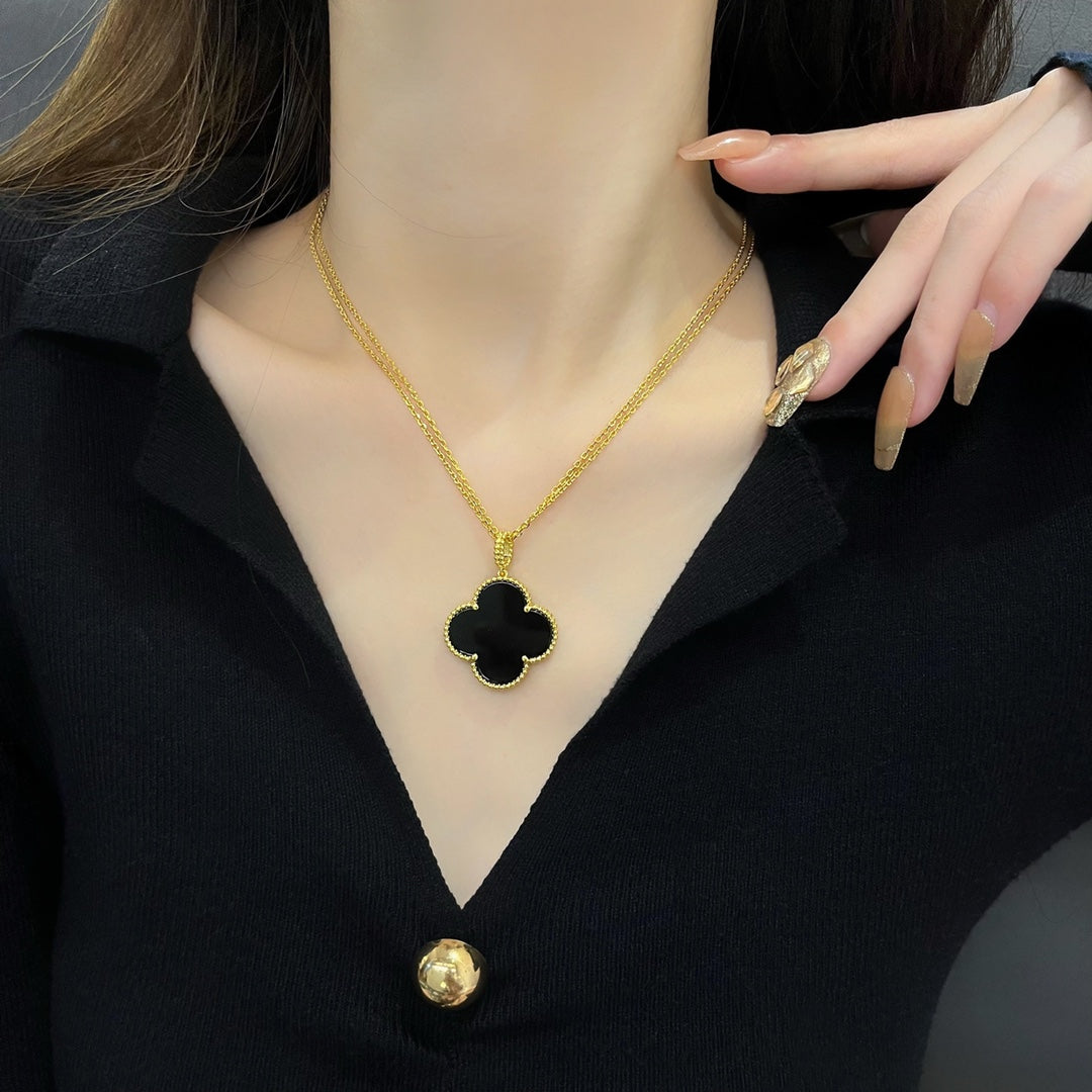 ¡®Aura Jewels¡¯CLOVER 25MM NECKLACE GOLD ONYX