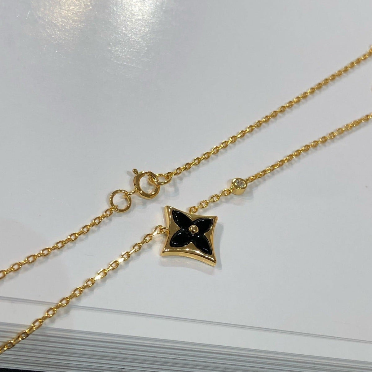 ¡®Aura Jewels¡¯STAR BLACK MOP NECKLACE