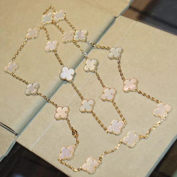 ¡®Aura Jewels¡¯CLOVER 20 MOTIFS WHITE MOP NECKLACE