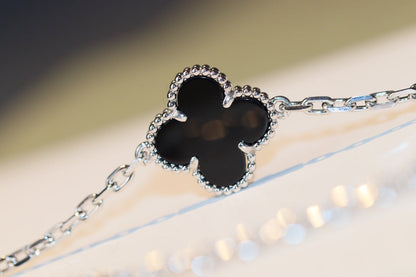 ¡®Aura Jewels¡¯CLOVER 20 MOTIFS ONYX DIAMOND SILVER