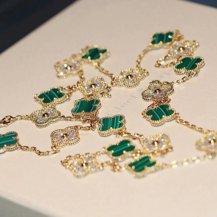 ¡®Aura Jewels¡¯CLOVER 20 MOTIFS MALACHITE DIAMOND NECKLACE