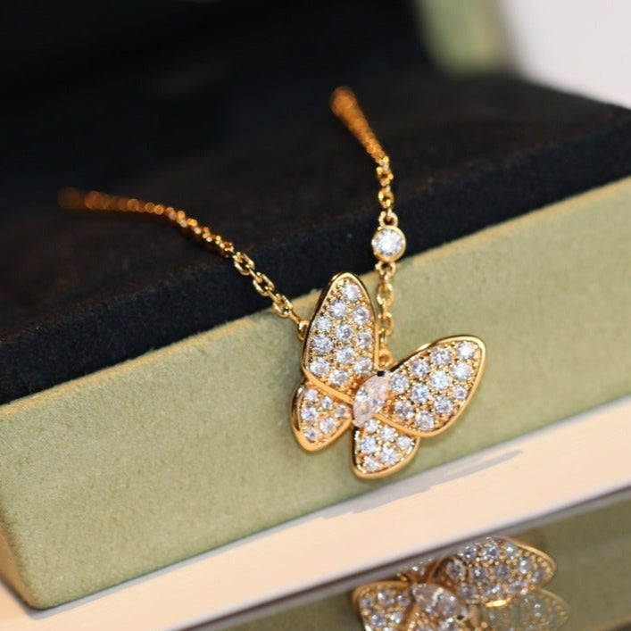 ¡®Aura Jewels¡¯BUTTERFLY DIAMOND NECKLACE