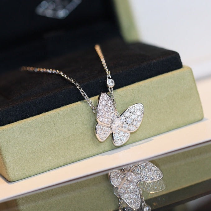 ¡®Aura Jewels¡¯BUTTERFLY DIAMOND NECKLACE