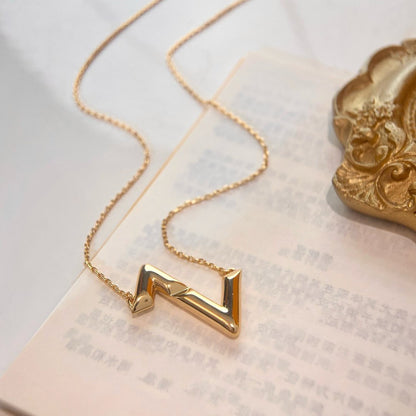¡®Aura Jewels¡¯VOLTE UPSIDE DOWN NECKLACE