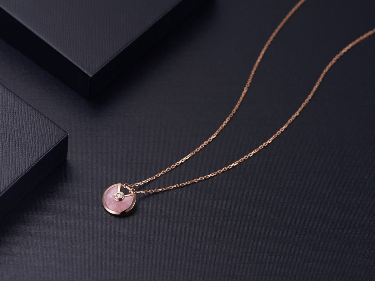 ¡®Aura Jewels¡¯AMULETTE ROSE GOLD PINK MOP NECKLACE