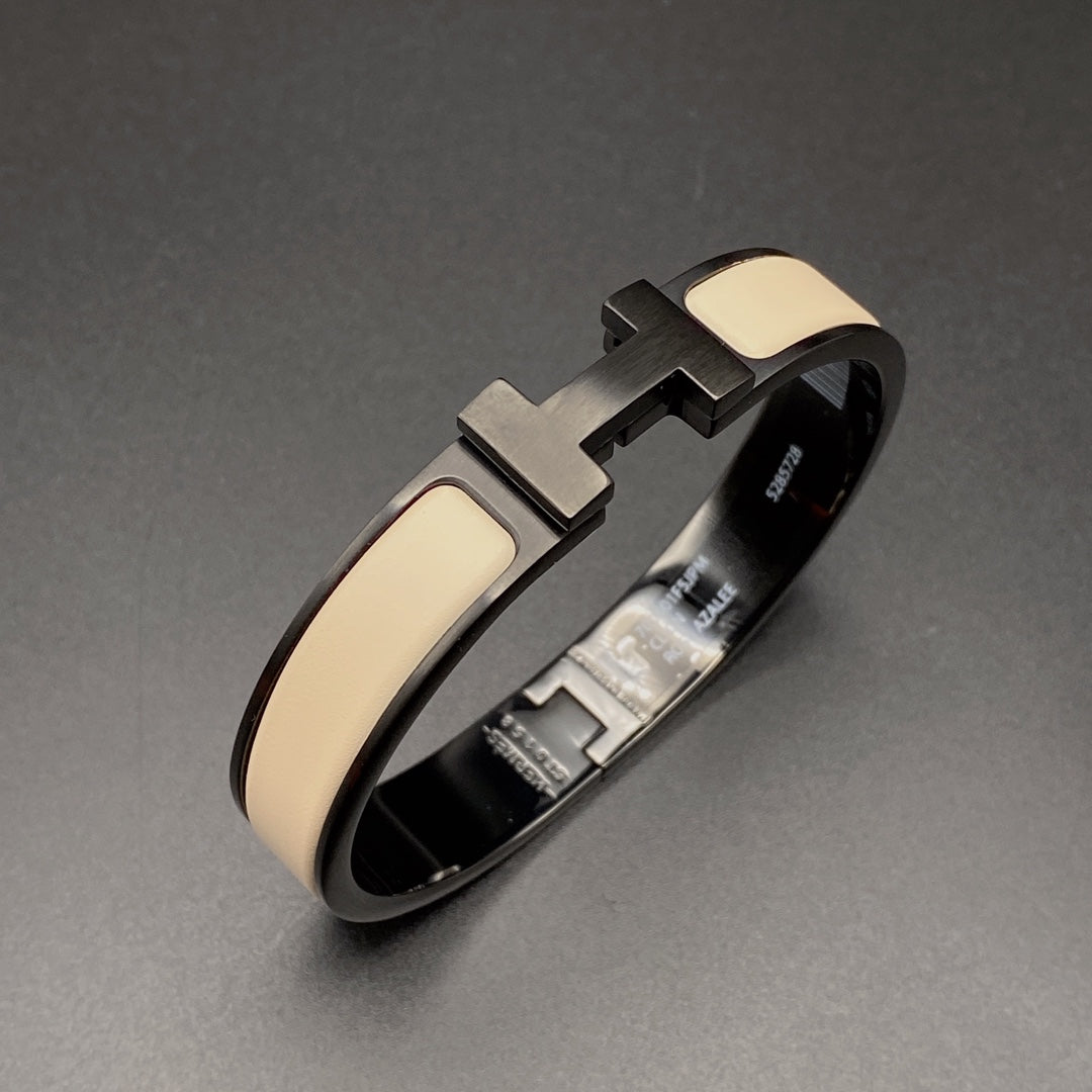 ¡®Aura Jewels¡¯H BRACELET 12MM BLACK BEIGE CERAMIC