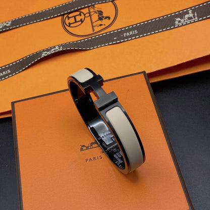 ¡®Aura Jewels¡¯H BRACELET 12MM BLACK BEIGE CERAMIC