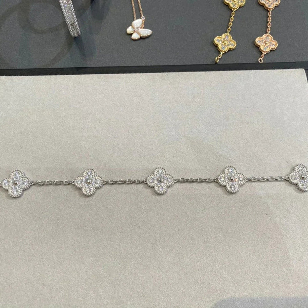 [Aura Jewels] New  CLOVER 5 MOTIF FULL DIAMOND BRACELET COLLECTION