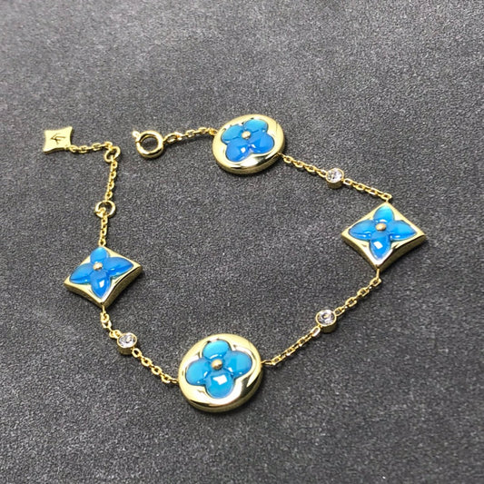 ¡®Aura Jewels¡¯STAR AND SUN TURQUOISE 4 MOTIFS 3 DIAMONDS
