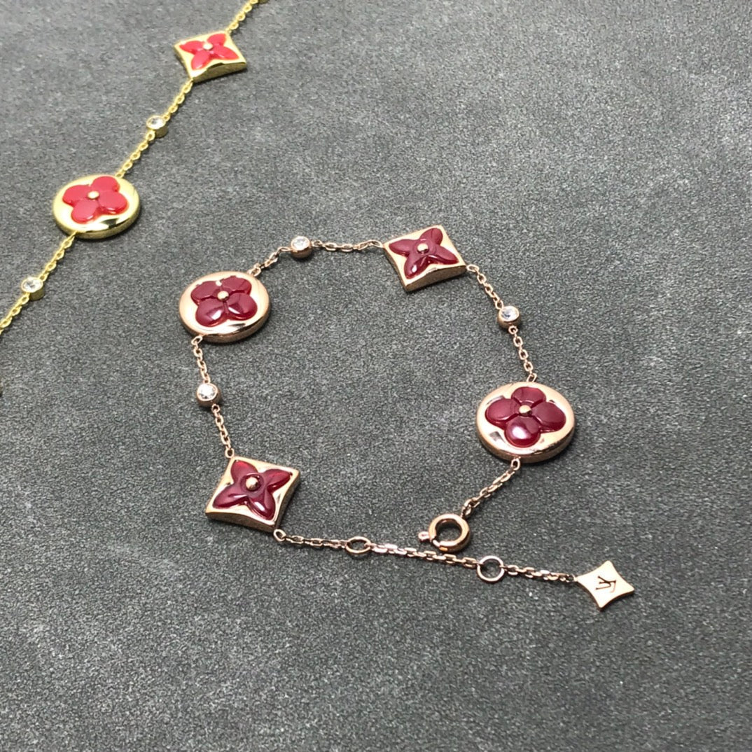 ¡®Aura Jewels¡¯STAR AND SUN CARNELIAN 4 MOTIFS 3 DIAMONDS