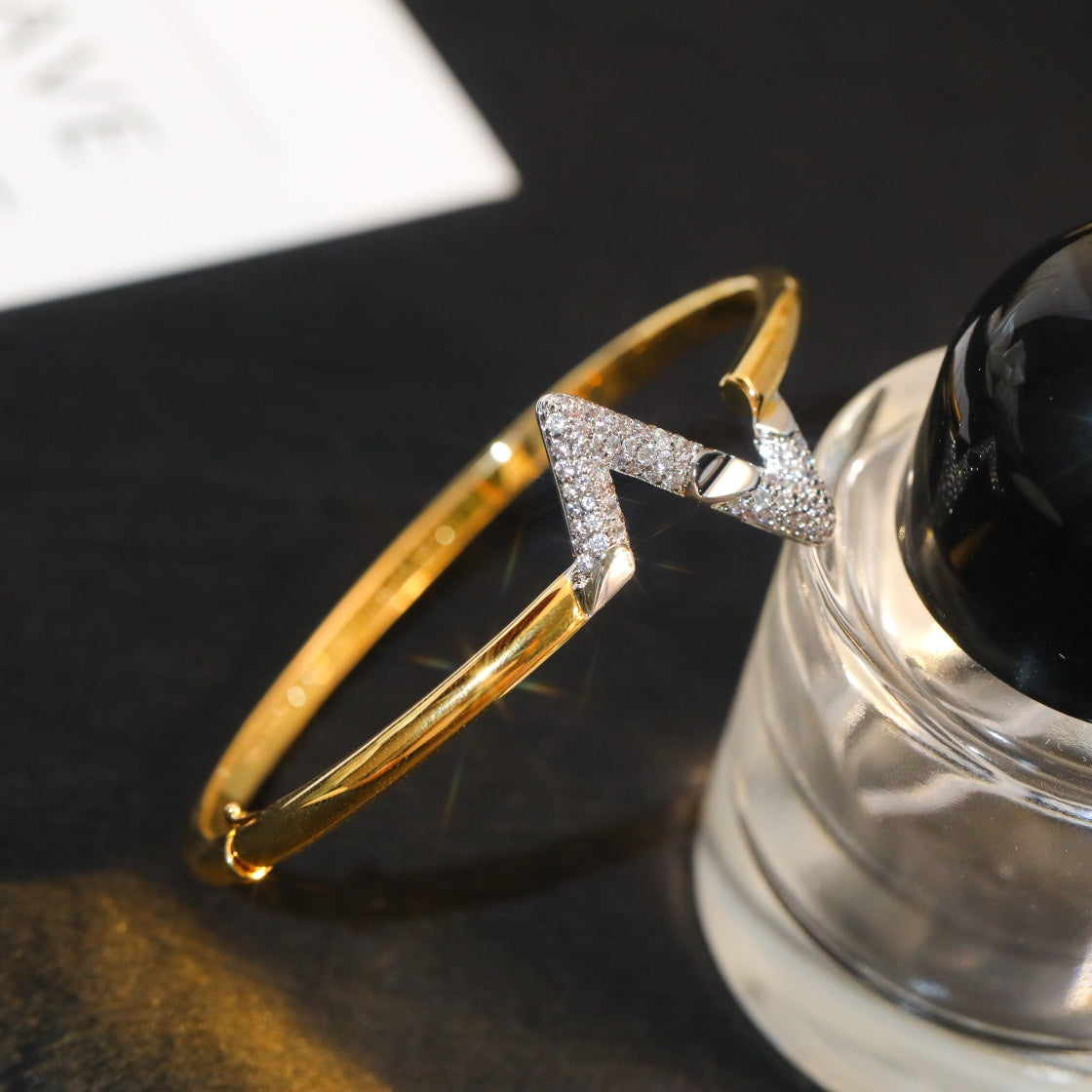 ¡®Aura Jewels¡¯VOLTE UPSITE DOWN GOLD DIAMOND BRACELET
