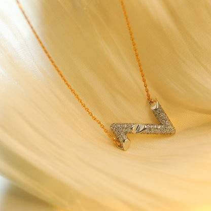 ¡®Aura Jewels¡¯VOLT SILVER DIAMOND PEDANT NECKLACE