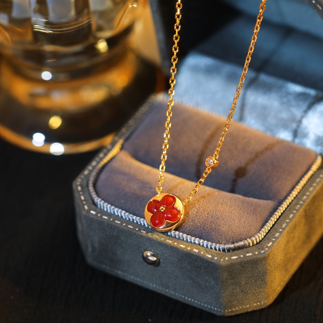¡®Aura Jewels¡¯SUN PEDANT PINK GOLD 1 DIAMOND NECKLACE