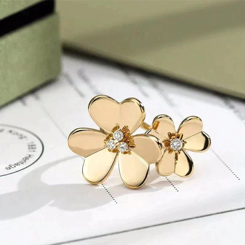 ¡®Aura Jewels¡¯CLOVER COMOS GOLD DIAMOND RING