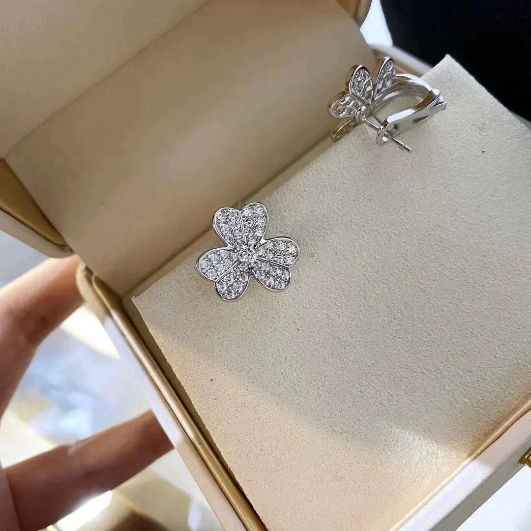 ¡®Aura Jewels¡¯CLOVER COMOS DIAMOND EARRINGS SILVER