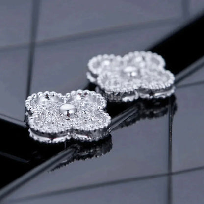 ¡®Aura Jewels¡¯CLOVER 1 MOTIFS DIAMOND STUD EARRINGS SILVER