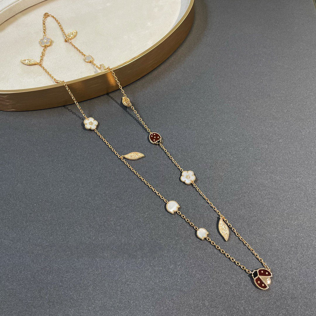 ¡®Aura Jewels¡¯LUCKY SPRING 15 MOTIFS GOLD NECKLACE