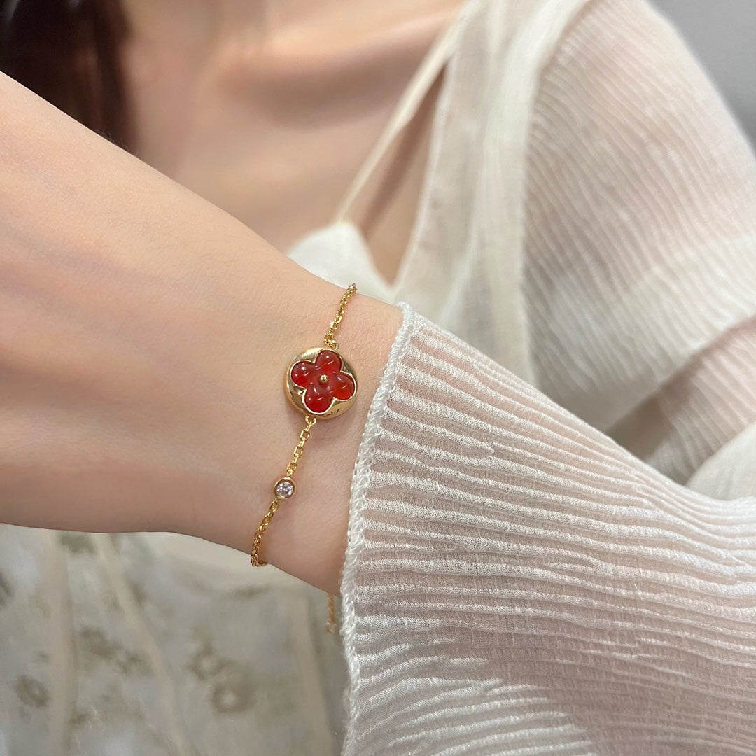 ¡®Aura Jewels¡¯SUN PEDANT CARNELIAN BRACELET