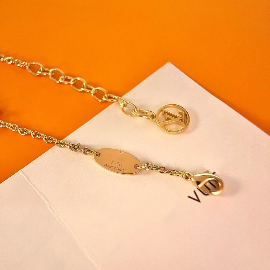 ¡®Aura Jewels¡¯LOGO STAR MOTIF GOLD BRACELET