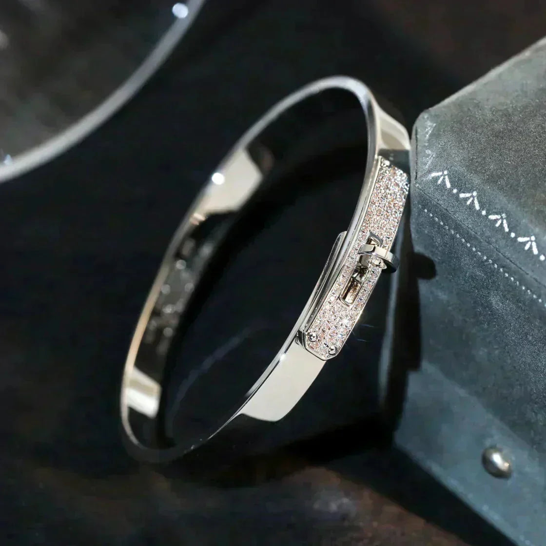 ¡®Aura Jewels¡¯KELLY SILVER DIAMOND BRACELET