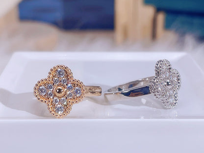 ¡®Aura Jewels¡¯CLOVER DIAMOND RING