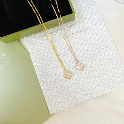 ¡®Aura Jewels¡¯CLOVER MINI 9.5MM WHITE MOTHER-OF-PEARL NECKLACE