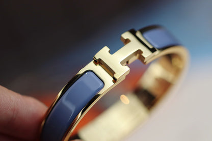 ¡®Aura Jewels¡¯H BRACELET 12MM BLUE GRAY