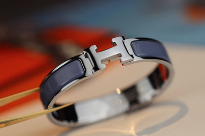 ¡®Aura Jewels¡¯H BRACELET 12MM BLUE GRAY