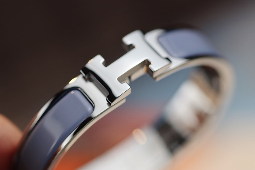 ¡®Aura Jewels¡¯H BRACELET 12MM BLUE GRAY