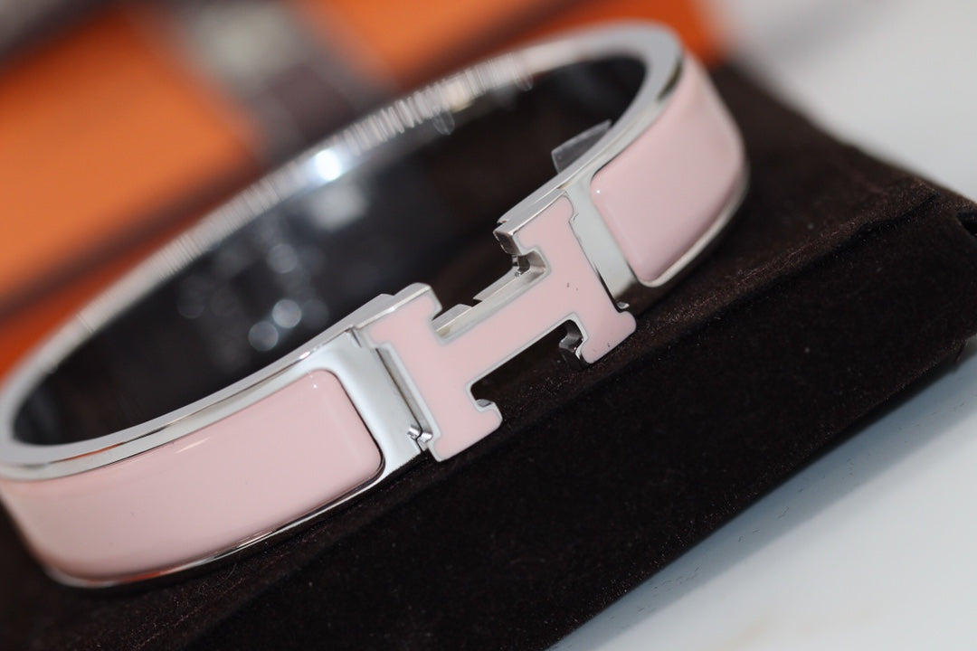 ¡®Aura Jewels¡¯H BRACELET 12MM PINK