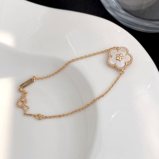 ¡®Aura Jewels¡¯LUCKY SPRING ROSE GOLD MOP BRACELET