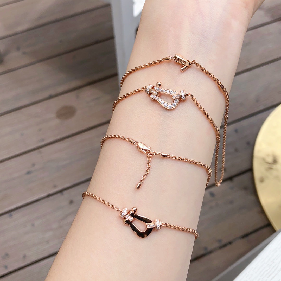 ¡®Aura Jewels¡¯FORCE 10 PINK GOLD DIAMOND NECKLACE