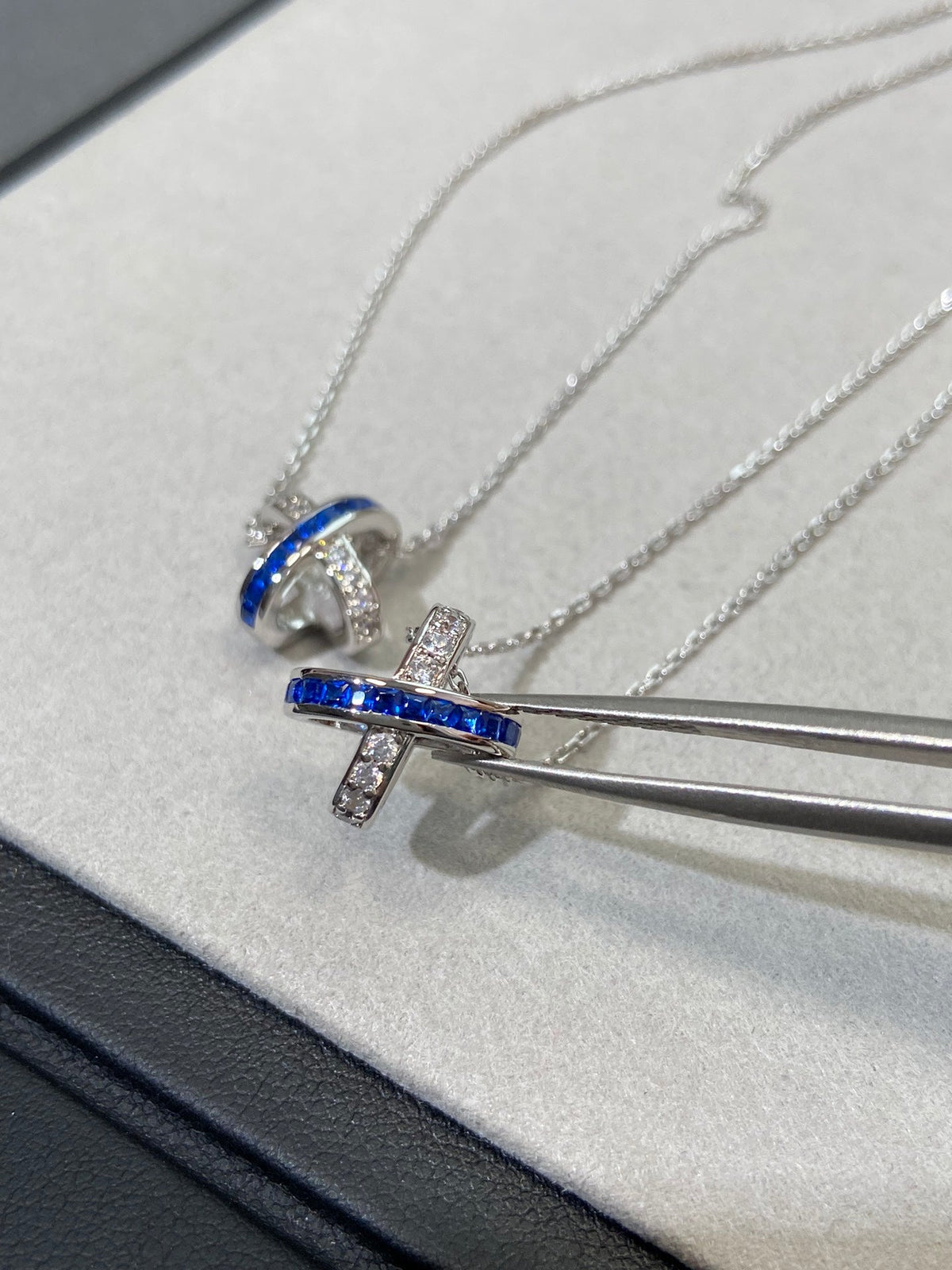 ¡®Aura Jewels¡¯LIENS DIAMOND SILVER NECKLACE