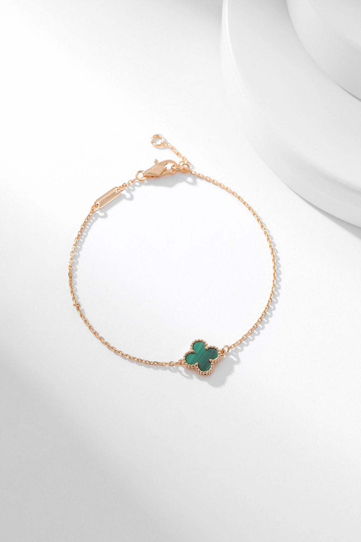 ¡®Aura Jewels¡¯CLOVER BRACELET MALACHITE 1 MOTIF