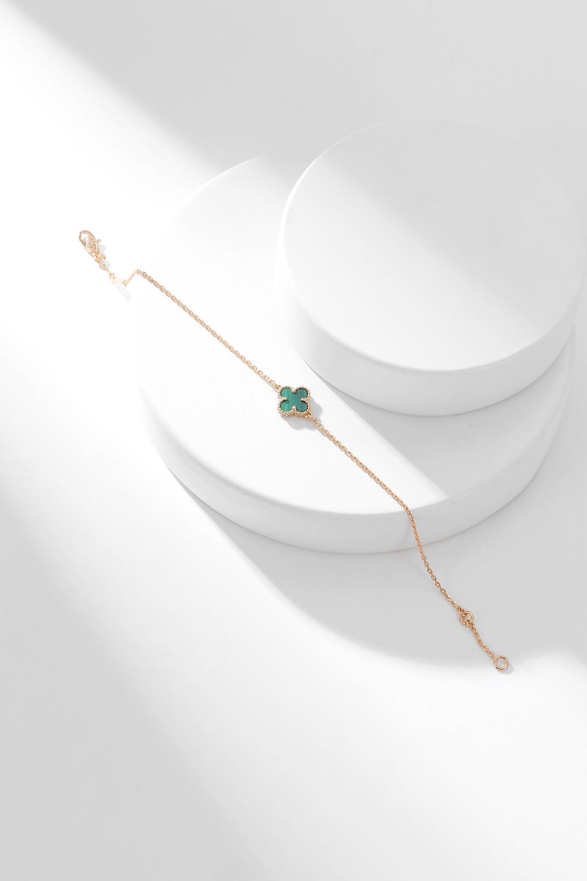 ¡®Aura Jewels¡¯CLOVER BRACELET MALACHITE 1 MOTIF