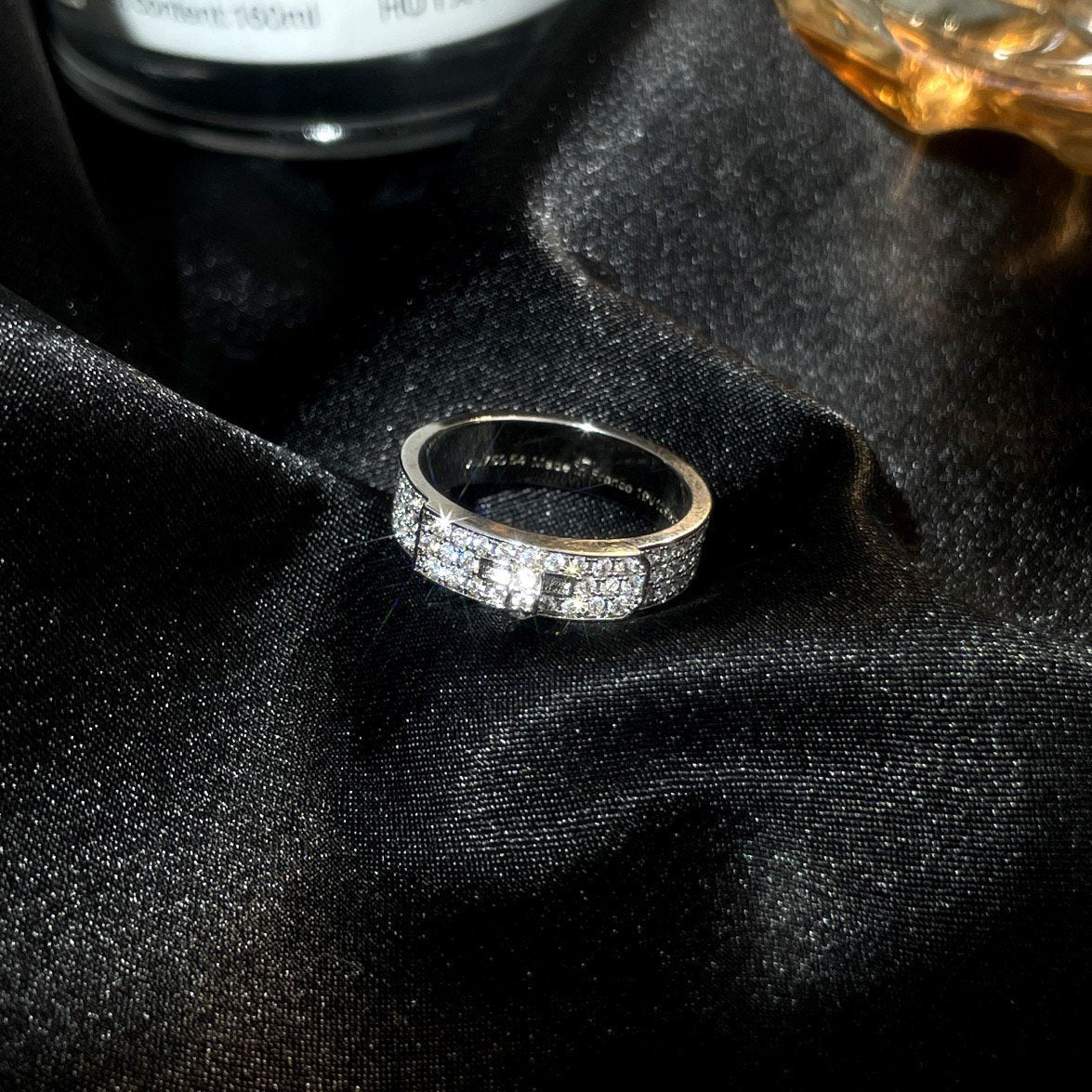 ¡®Aura Jewels¡¯KELLY SILVER DIAMOND RING